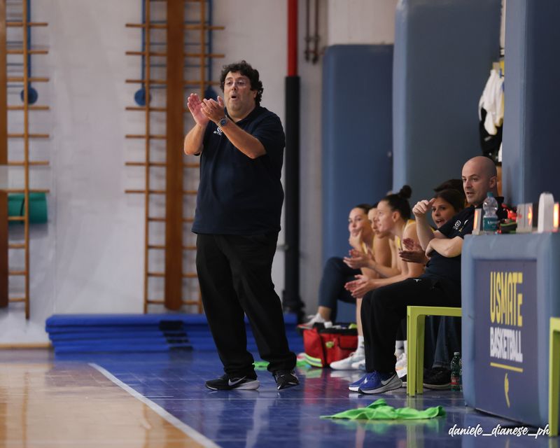 AS TechMed Usmate, l’analisi di Coach De Sena
“La vittoria a Trieste un punto di partenza: ora testa alla partita con Vicenza”