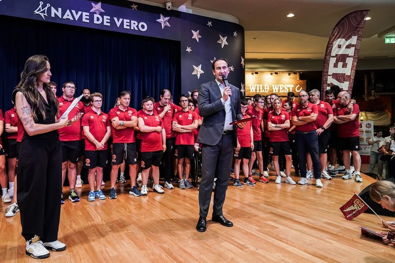 Canestri, affetto e divertimento: la magia della presentazione Reyer alla Nave de Vero