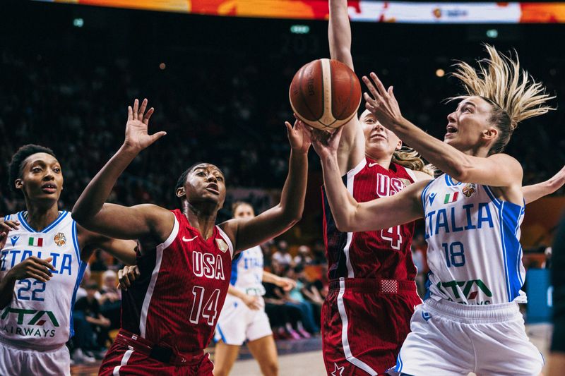 Women’s World Cup, Italia-USA 52-55 (Zandalasini 14). Petrucci: “Arbitri così bravi da meritare la finale…”