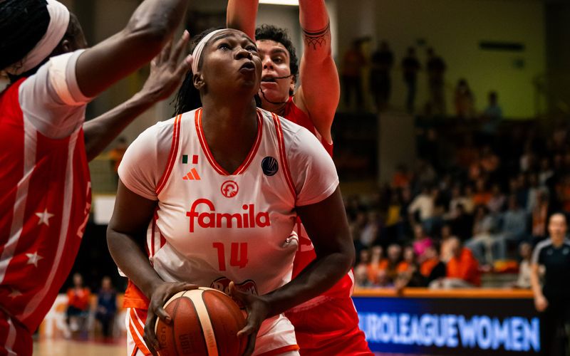 Eurolega, il Beretta Famila Schio vince una partita infinita contro Crvena Zvezda ed è prima nel girone 
