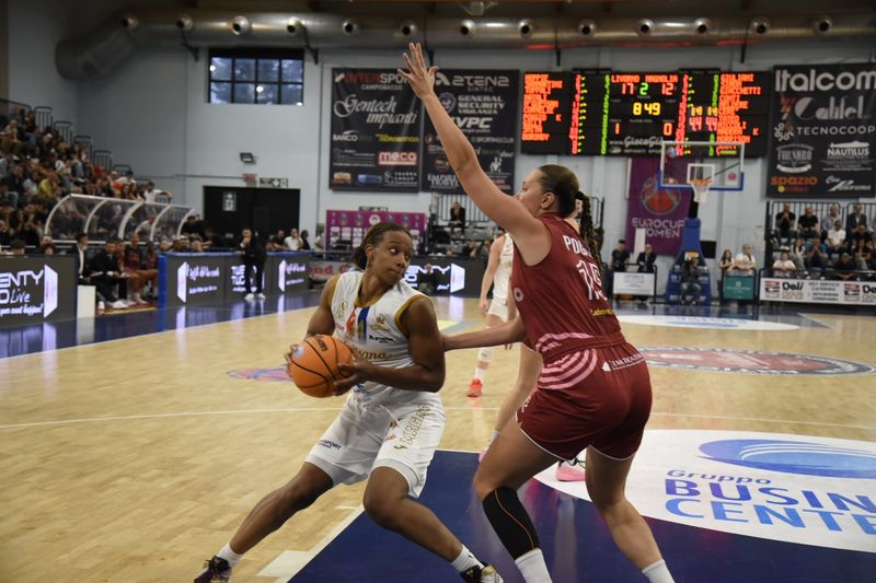 Magnolia Campobasso: Opening Day col sorriso
